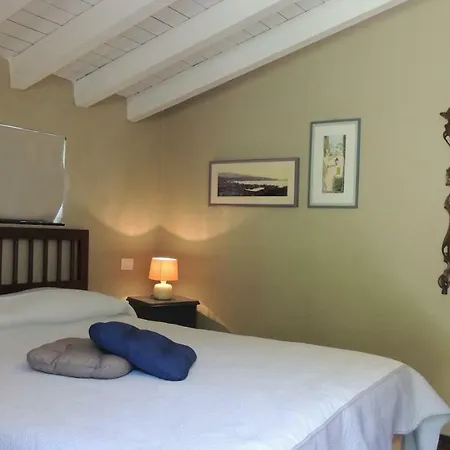 Borgo Di Codeglia - Penzion