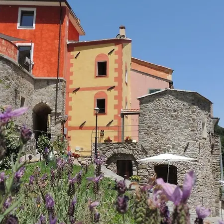 Penzion Borgo Di Codeglia - *