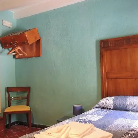 Borgo Di Codeglia - Penzion *