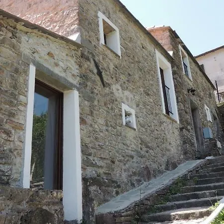Borgo Di Codeglia - ריקו דל גולפו די ספאציה