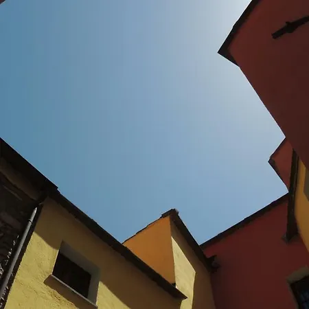 בית הארחה Borgo Di Codeglia - *